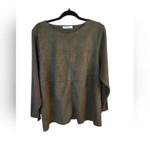 SIONI Woman's Olive Green Faux Suede Front Sweater
